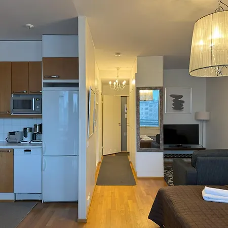 41 M2 With Sauna, View And Balcony To The Park Saunallinen Yksioe Helsinki
